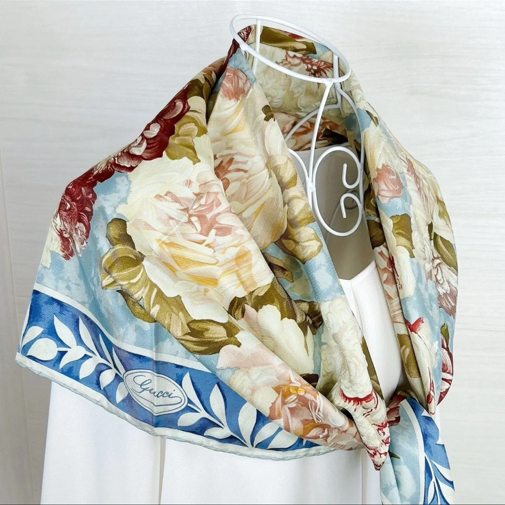 Gucci authentic scarf
